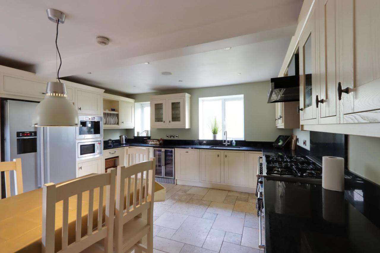 Bretton House Farm Retreat Villa Chester Exterior photo