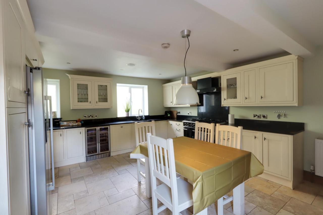 Bretton House Farm Retreat Villa Chester Exterior photo